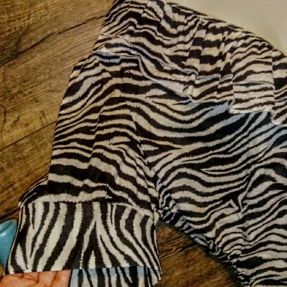 Metro Style Top Size 3X Animal Stripe Ruffle NWOT - Picture 6 of 10